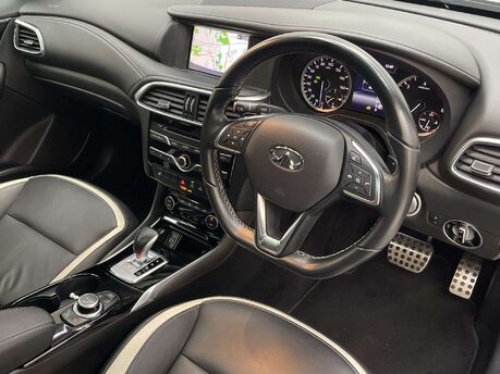 Infiniti Q30 2.1 Q30 Sport Tech D AWD Auto 4WD 5dr 2
