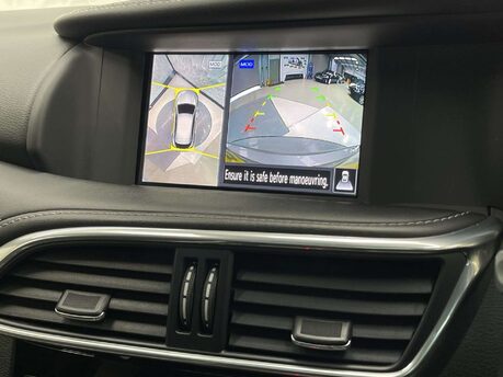 Infiniti Q30 2.1 Q30 Sport Tech D AWD Auto 4WD 5dr 7
