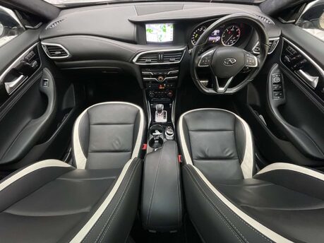 Infiniti Q30 2.1 Q30 Sport Tech D AWD Auto 4WD 5dr 14