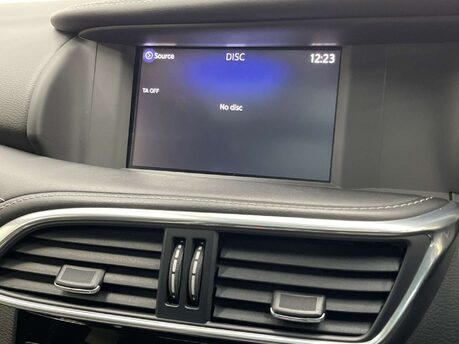Infiniti Q30 2.1 Q30 Sport Tech D AWD Auto 4WD 5dr 21