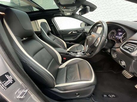 Infiniti Q30 2.1 Q30 Sport Tech D AWD Auto 4WD 5dr 25