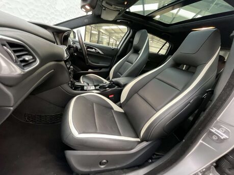 Infiniti Q30 2.1 Q30 Sport Tech D AWD Auto 4WD 5dr 26
