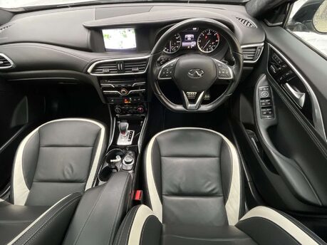 Infiniti Q30 2.1 Q30 Sport Tech D AWD Auto 4WD 5dr 27