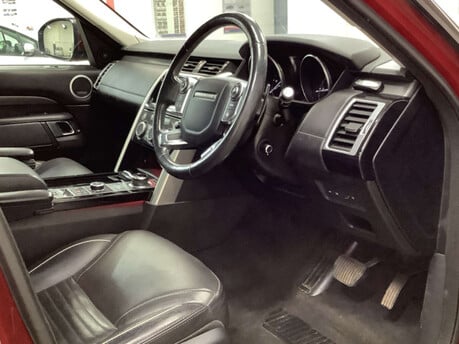 Land Rover Discovery 2.0 Discovery Luxury HSE SD4 Auto 4WD 5dr 3