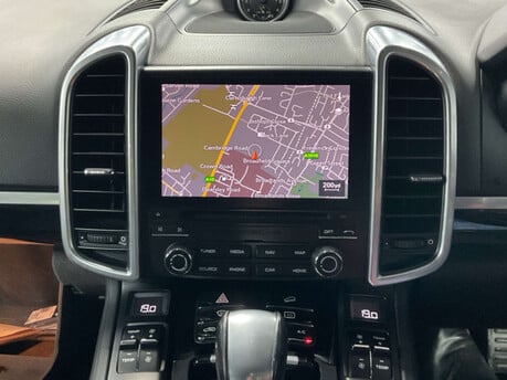 Porsche Cayenne 3.0 Cayenne D Platinum Edition V6 Tiptronic S A 4WD 5dr 6