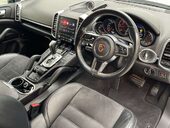 Porsche Cayenne 3.0 Cayenne D Platinum Edition V6 Tiptronic S A 4WD 5dr 2