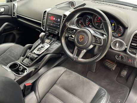 Porsche Cayenne 3.0 Cayenne D Platinum Edition V6 Tiptronic S A 4WD 5dr 2