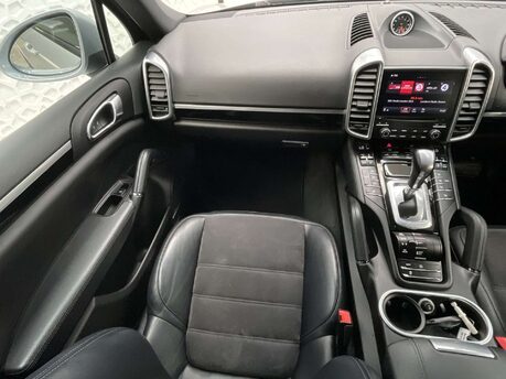 Porsche Cayenne 3.0 Cayenne D Platinum Edition V6 Tiptronic S A 4WD 5dr 29
