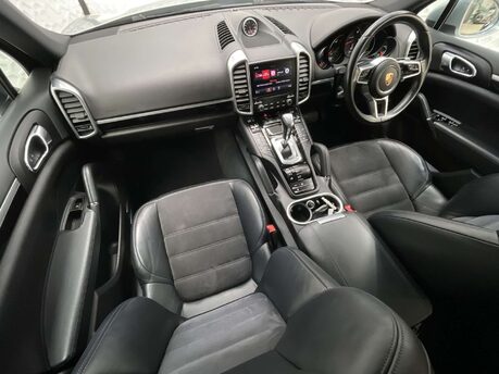 Porsche Cayenne 3.0 Cayenne D Platinum Edition V6 Tiptronic S A 4WD 5dr 30