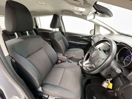 Honda Jazz 1.5 Jazz Sport Navi i-VTec 5dr 25