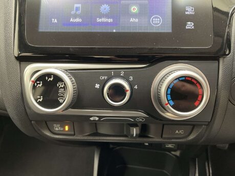 Honda Jazz 1.5 Jazz Sport Navi i-VTec 5dr 34