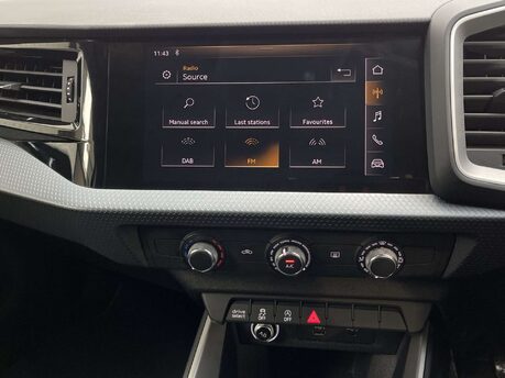 Audi A1 1.0 A1 Sportback 30 TFSI Sport 5dr 19