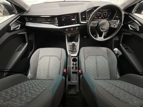 Audi A1 1.0 A1 Sportback 30 TFSI Sport 5dr 27