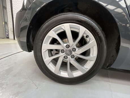 Audi A1 1.0 A1 Sportback 30 TFSI Sport 5dr 44