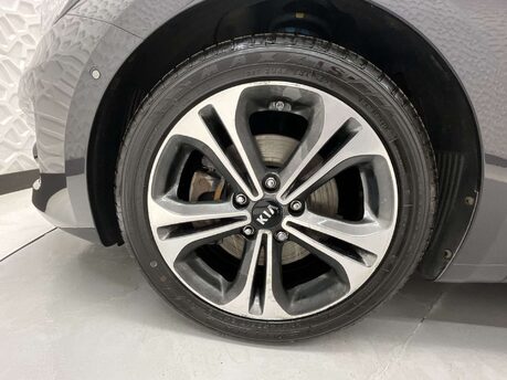 Kia Ceed 1.6 Ceed 4 ISG CRDi 5dr 9