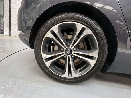 Kia Ceed 1.6 Ceed 4 ISG CRDi 5dr 45