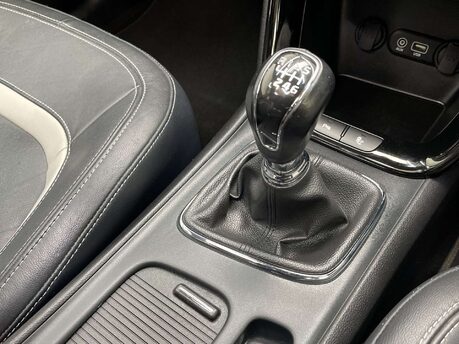 Kia Ceed 1.6 Ceed 4 ISG CRDi 5dr 35