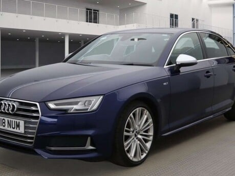 Audi A4 3.0 S4 TFSI Quattro Auto 4WD 4dr 8