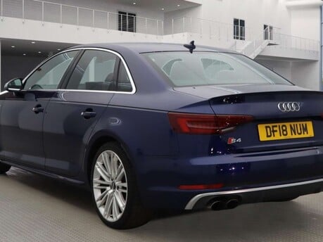 Audi A4 3.0 S4 TFSI Quattro Auto 4WD 4dr 9