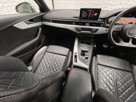 Audi A4 3.0 S4 TFSI Quattro Auto 4WD 4dr 29