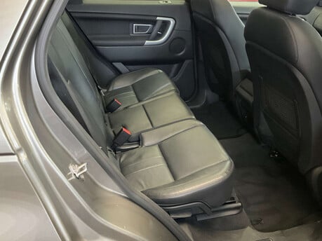 Land Rover Discovery Sport 2.0 Discovery Sport HSE TD4 Auto 4WD 5dr 4