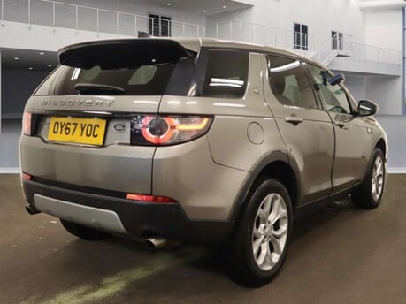 Land Rover Discovery Sport 2.0 Discovery Sport HSE TD4 Auto 4WD 5dr 11