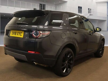 Land Rover Discovery Sport 2.0 Discovery Sport Luxury HSE TD4 Auto 4WD 5dr 12