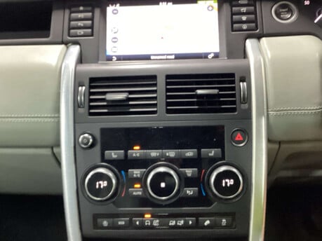 Land Rover Discovery Sport 2.0 Discovery Sport Luxury HSE TD4 Auto 4WD 5dr 6