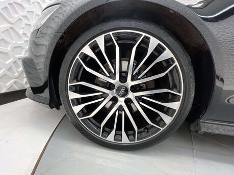 Audi A6 2.0 A6 Black Edition TDI Quattro Semi-Auto 4WD 5dr 46