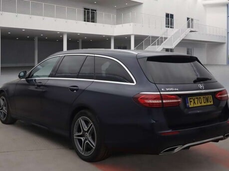 Mercedes-Benz E Class 2.0 E 300 AMG Line de Auto 5dr 9