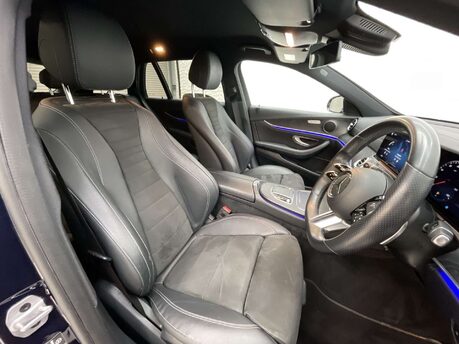 Mercedes-Benz E Class 2.0 E 300 AMG Line de Auto 5dr 27