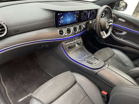 Mercedes-Benz E Class 2.0 E 300 AMG Line de Auto 5dr 28