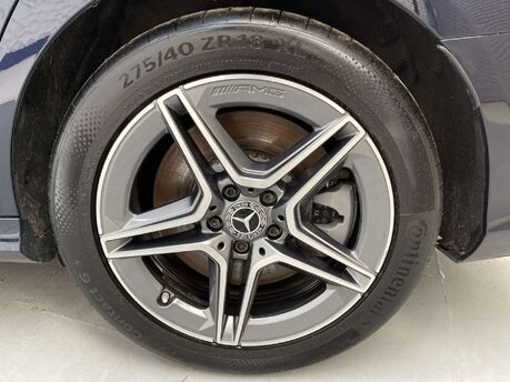 Mercedes-Benz E Class 2.0 E 300 AMG Line de Auto 5dr 9