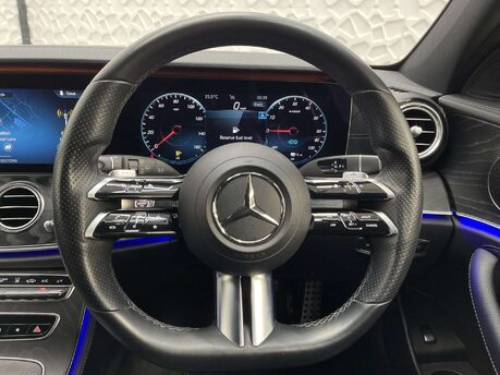 Mercedes-Benz E Class 2.0 E 300 AMG Line de Auto 5dr 33