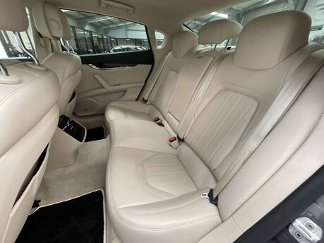 Maserati Quattroporte 3.0 Quattroporte S Auto 4dr 40