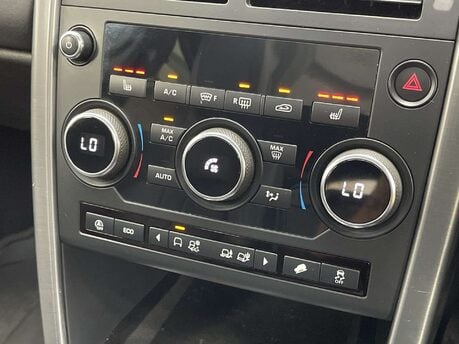 Land Rover Discovery Sport 2.0 Discovery Sport Landmark TD4 Auto 4WD 5dr 39