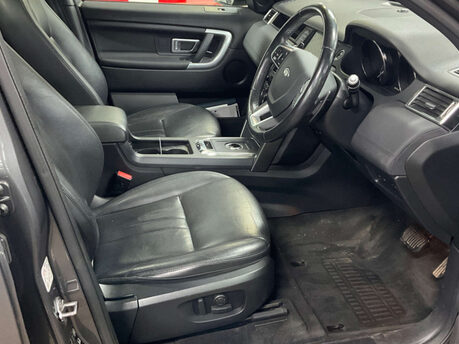 Land Rover Discovery Sport 2.0 Discovery Sport Landmark TD4 Auto 4WD 5dr 3