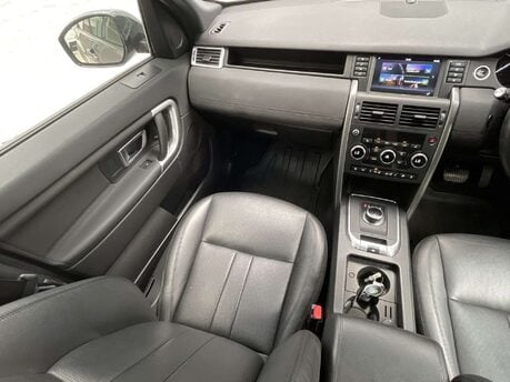 Land Rover Discovery Sport 2.0 Discovery Sport Landmark TD4 Auto 4WD 5dr 30