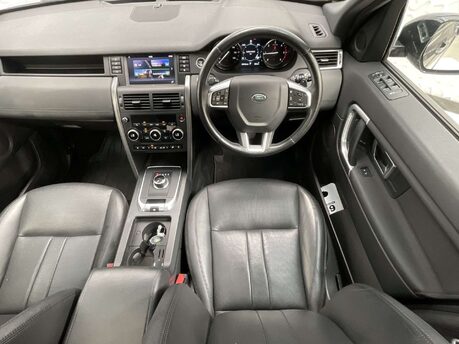 Land Rover Discovery Sport 2.0 Discovery Sport Landmark TD4 Auto 4WD 5dr 28