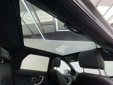 Land Rover Discovery Sport 2.0 Discovery Sport Landmark TD4 Auto 4WD 5dr 32