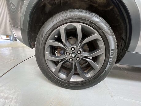 Land Rover Discovery Sport 2.0 Discovery Sport Landmark TD4 Auto 4WD 5dr 48