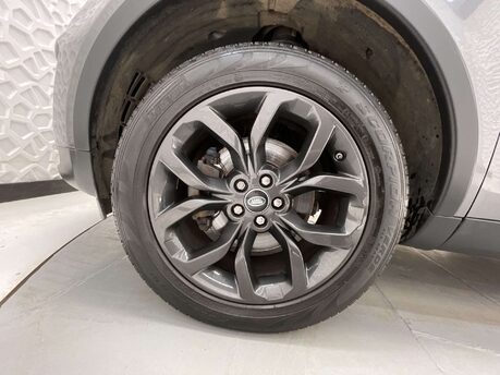 Land Rover Discovery Sport 2.0 Discovery Sport Landmark TD4 Auto 4WD 5dr 9