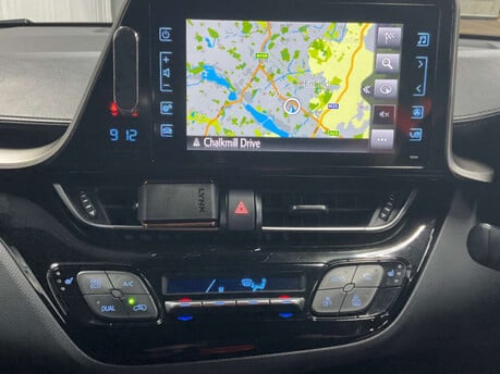 Toyota C-HR 1.8 C-HR Design HEV CVT 5dr 6