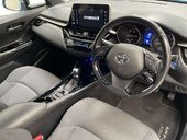 Toyota C-HR 1.8 C-HR Design HEV CVT 5dr 2