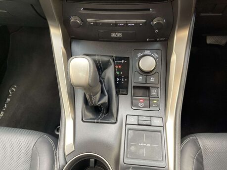 Lexus NX 2.5 NX 300h Premier CVT 4WD 5dr 36