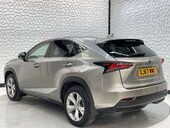 Lexus NX 2.5 NX 300h Premier CVT 4WD 5dr 3