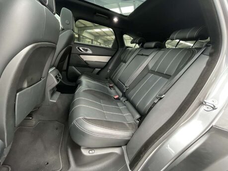 Land Rover Range Rover Velar 2.0 Range Rover Velar R-Dynamic S D240 Auto 4WD 5dr 40