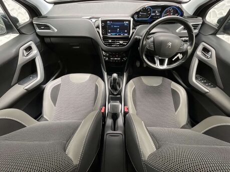 Peugeot 2008 1.2 2008 Allure 5dr 14