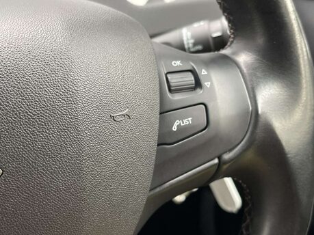 Peugeot 2008 1.2 2008 Allure 5dr 32