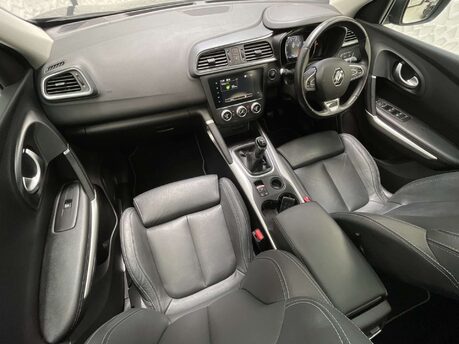 Renault Kadjar 1.3 Kadjar GT Line TCe 5dr 29